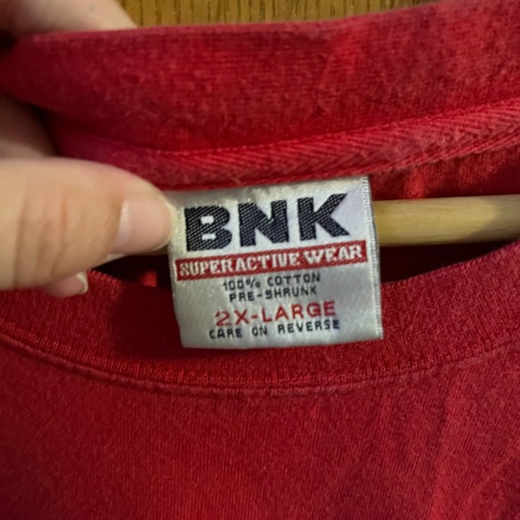 Tommy Girl Women's 2XL Vintage Embroidered Patch y2k Red Casual Tshirt - Picture 4 of 8